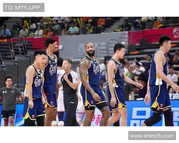 浙江广厦与南京同曦激战正酣谁能在CBA赛场上笑到最后