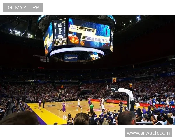 火箭队与国王队激战正酣2月7日精彩对决展现篮球魅力